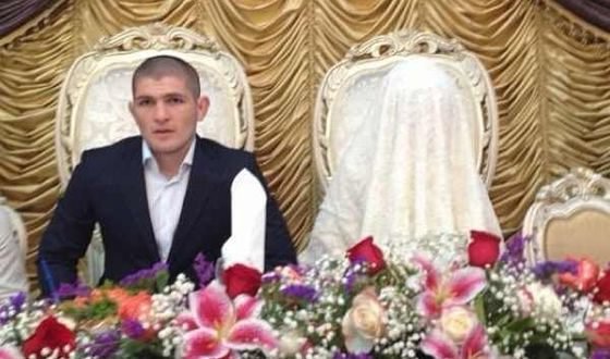 Makqreqor Həbib Nurməhəmmədovun arvadını təhqir etdi - FOTO