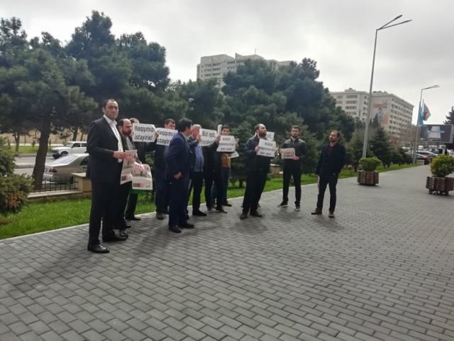 “Futbol+”çilər aksiya keçirdi - FOTOLAR