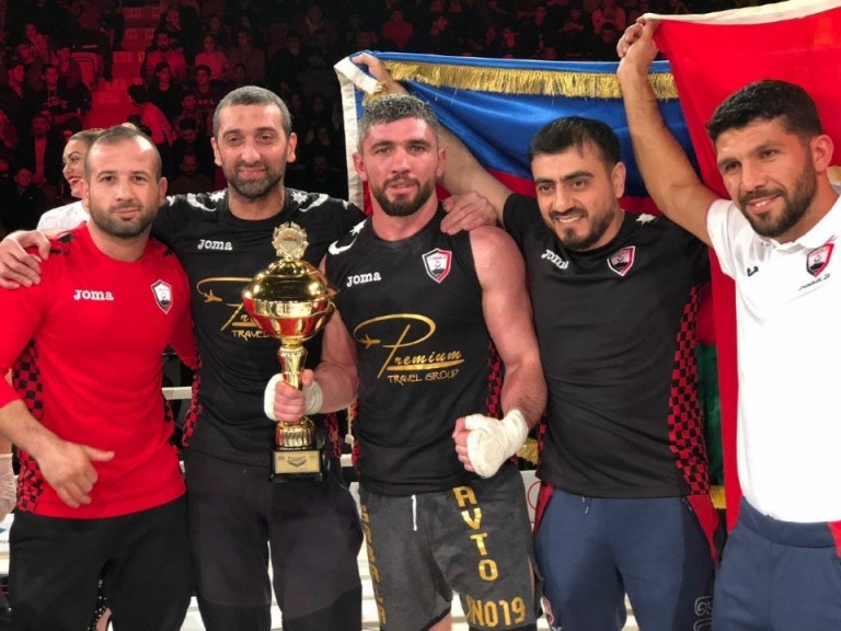 “Kobra” Pərviz növbəti döyüşünə çıxacaq