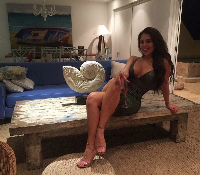"Ronaldo mənə erotik mesajlar yazırdı" - FOTOLAR
