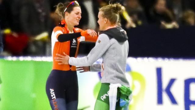 Beşqat olimpiya çempionu həmcinsi ilə evlənir - FOTOLAR