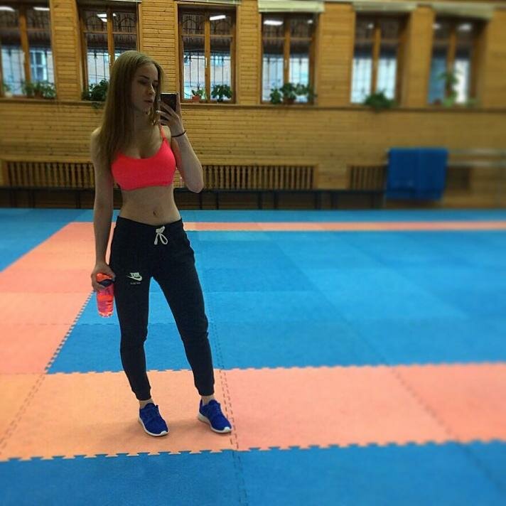 Hər kəs onun model olduğunu düşünür, amma... - FOTOLAR