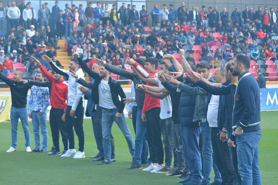 "Qəbələ" kuboku təqdim etdi - FOTOLAR