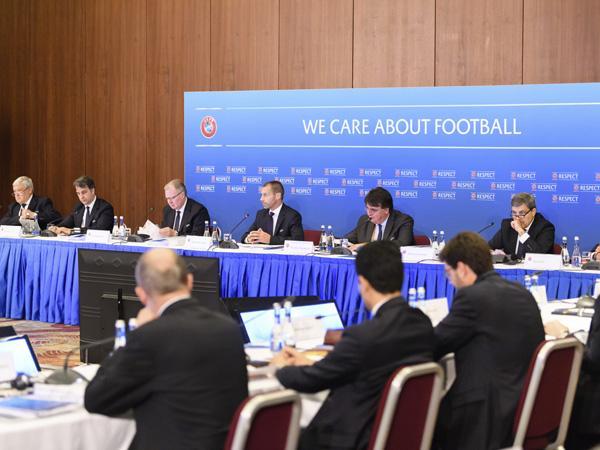 Bakıda ilk dəfə UEFA İcraiyyə Komitəsinin iclası keçirildi - FOTOLAR