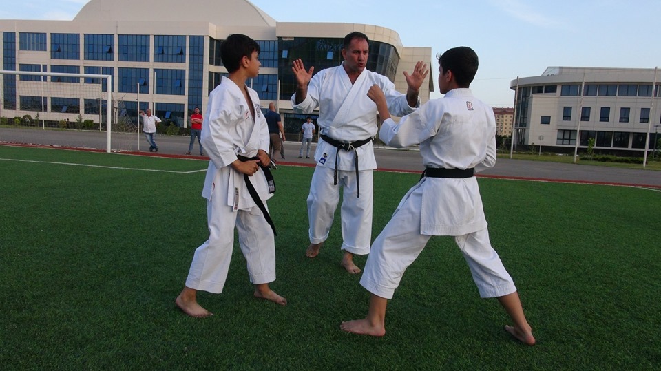 Arpaçay Karate Klubunun təşkilatçılığı ilə Karate üzrə seminar və Açıq Çempionat keçirilib