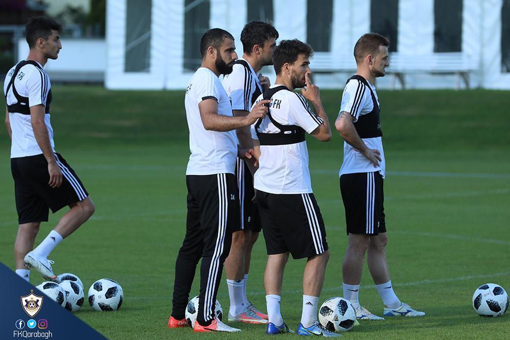 "Qarabağ"da ikitərəfli oyun - FOTOLAR
