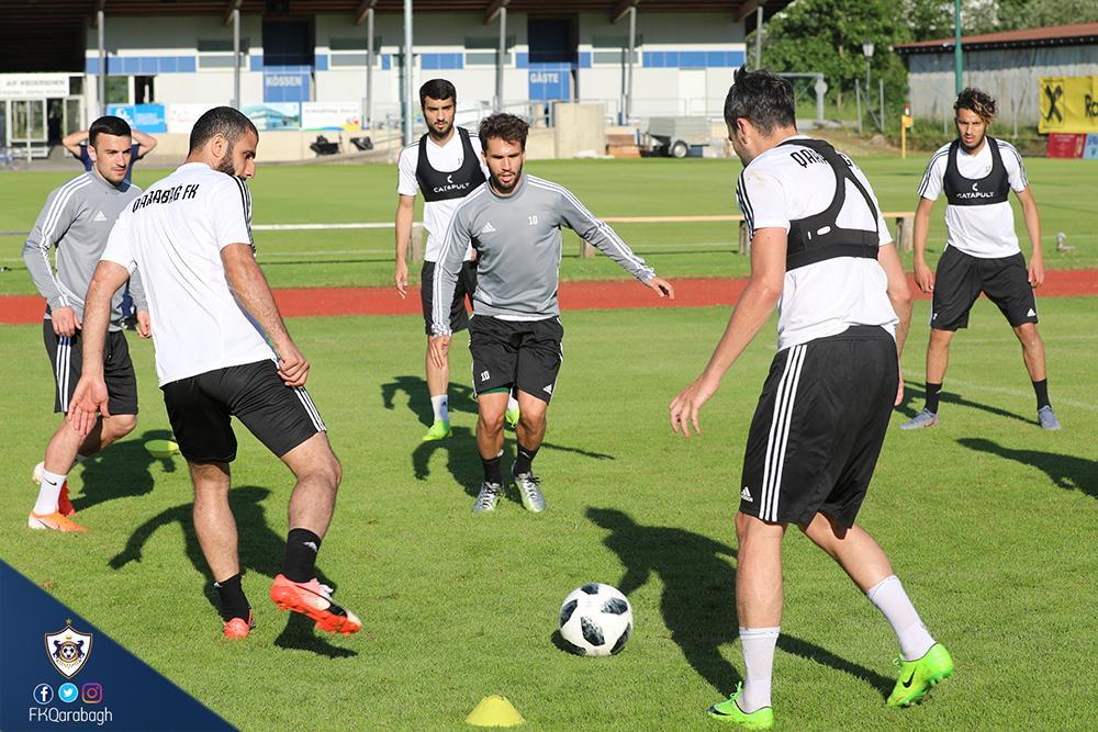 "Qarabağ"ın yeni transferi məşqlərə başladı - FOTOLAR