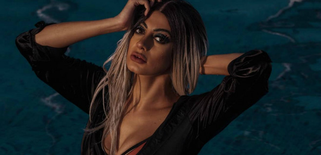 Məşhur model: "Salahın mesajlarına görə ölkəmə gedə bilmirəm" - FOTOLAR