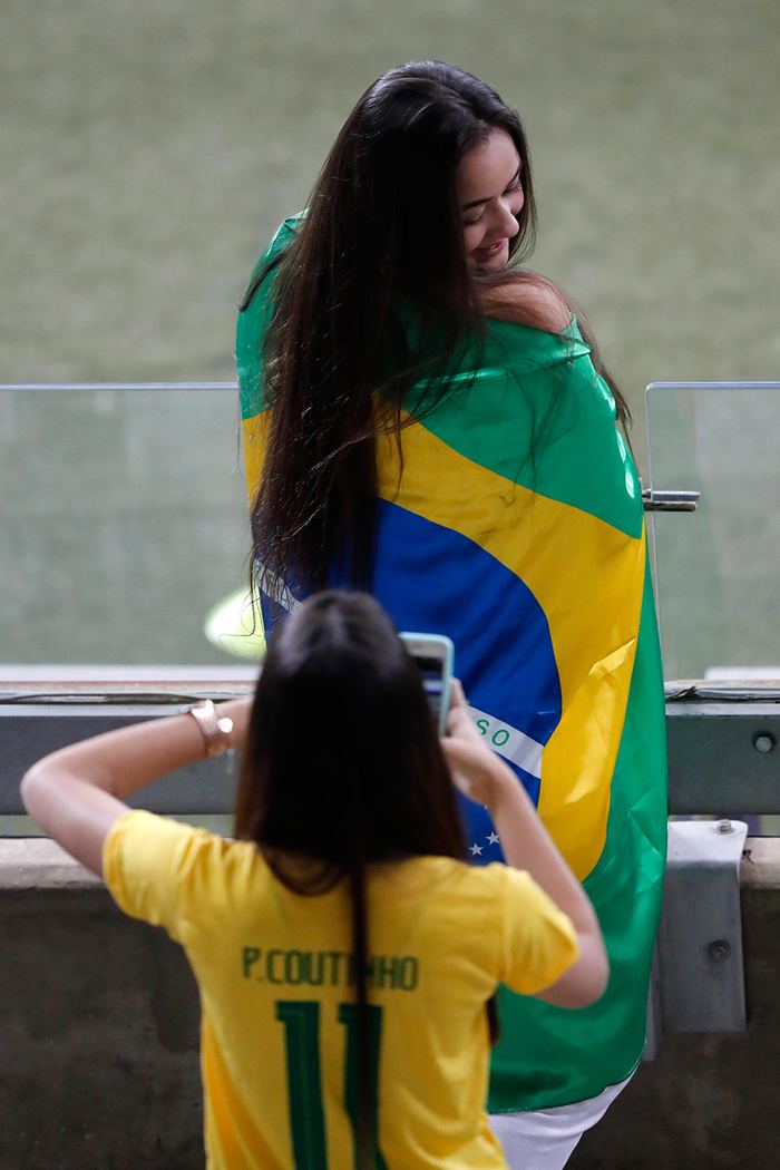 Braziliyalılar coşdu - FOTOLAR