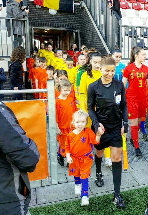 FİFA referisi Azərbaycandan gedir - Şok qərar