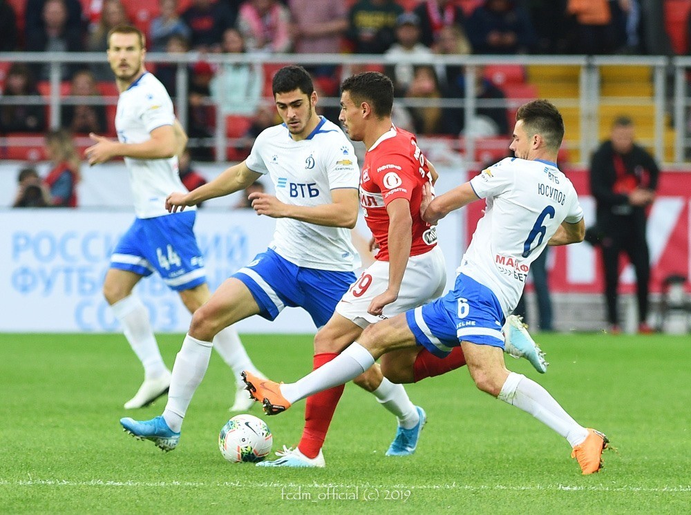 Ramil Şeydayev Moskva derbisində oynadı - FOTOLAR