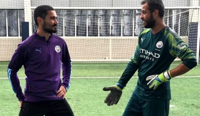 "Çukur"un ulduzu "Mançester Siti"nin məşqində - FOTOLAR