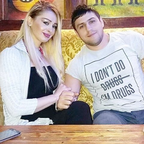 Dünya çempionuna ərə gedən müğənnimiz boşandı - FOTOLAR