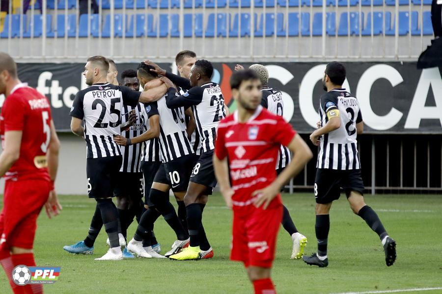 "Neftçi" 3 xalı 3 qolla qazandı - VİDEO