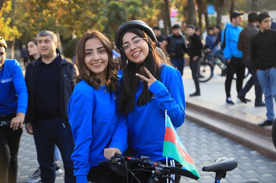 Gəncə şəhərində velosiped yürüşü keçirildi - FOTOLAR