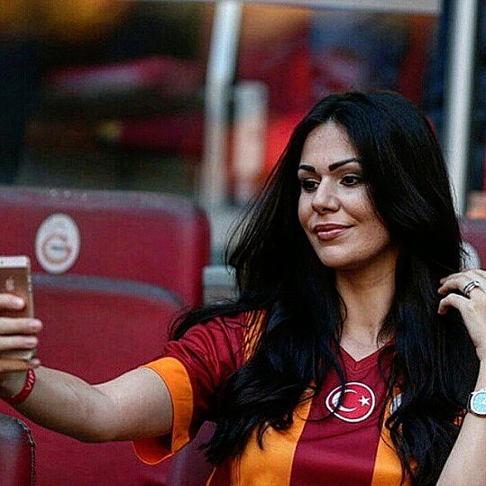 Futbolçunun keçmiş arvadından şok açıqlama: "Ronaldodan təklif gəlsə..." - FOTOLAR