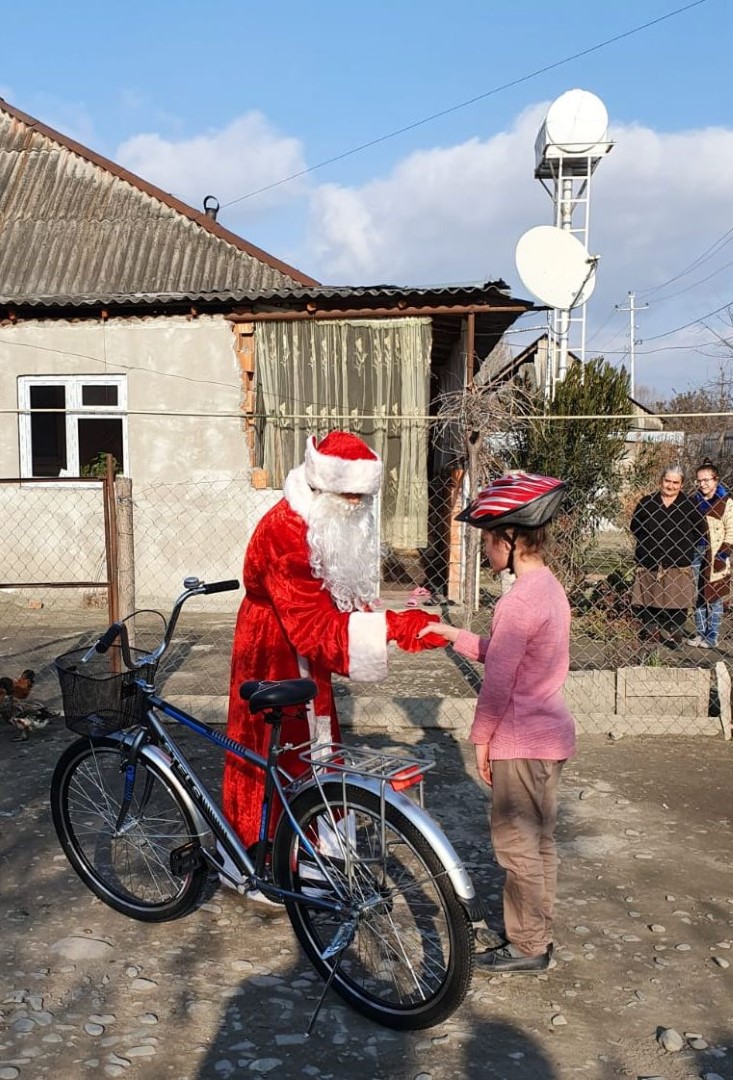 Balaca Damlanın velosiped istəyi yerinə yetirildi - FOTOLAR