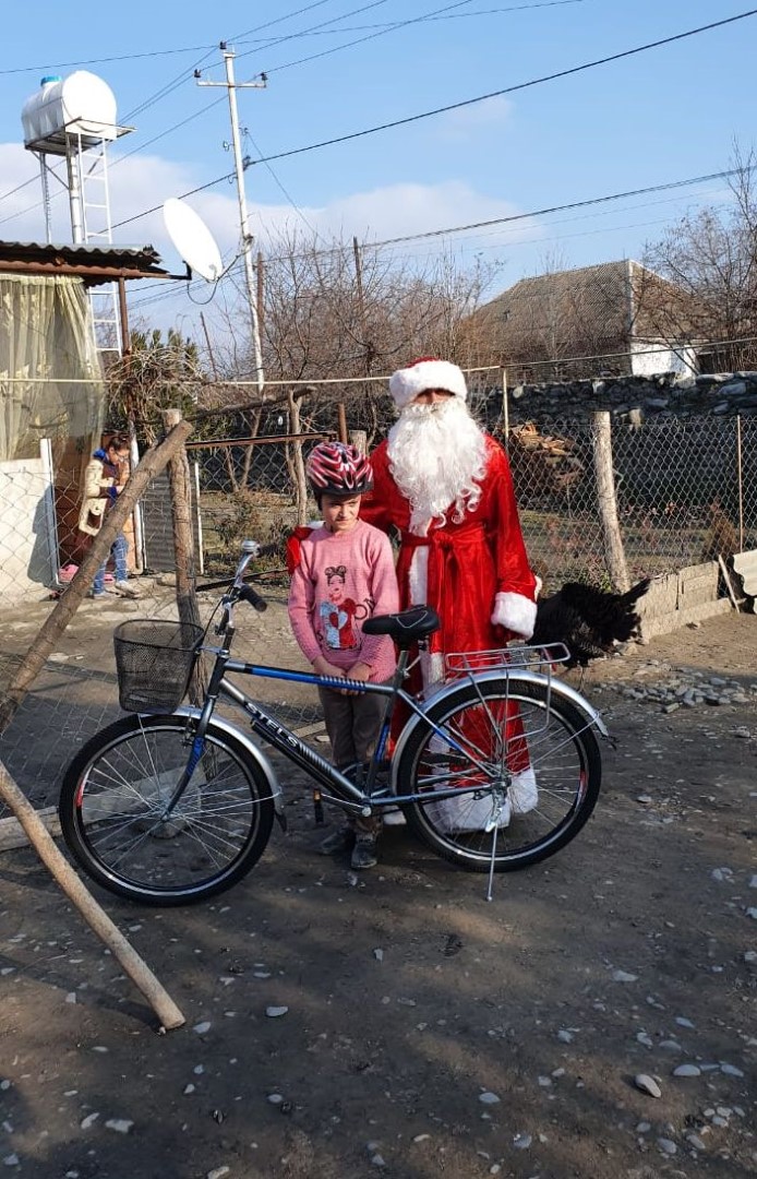 Balaca Damlanın velosiped istəyi yerinə yetirildi - FOTOLAR