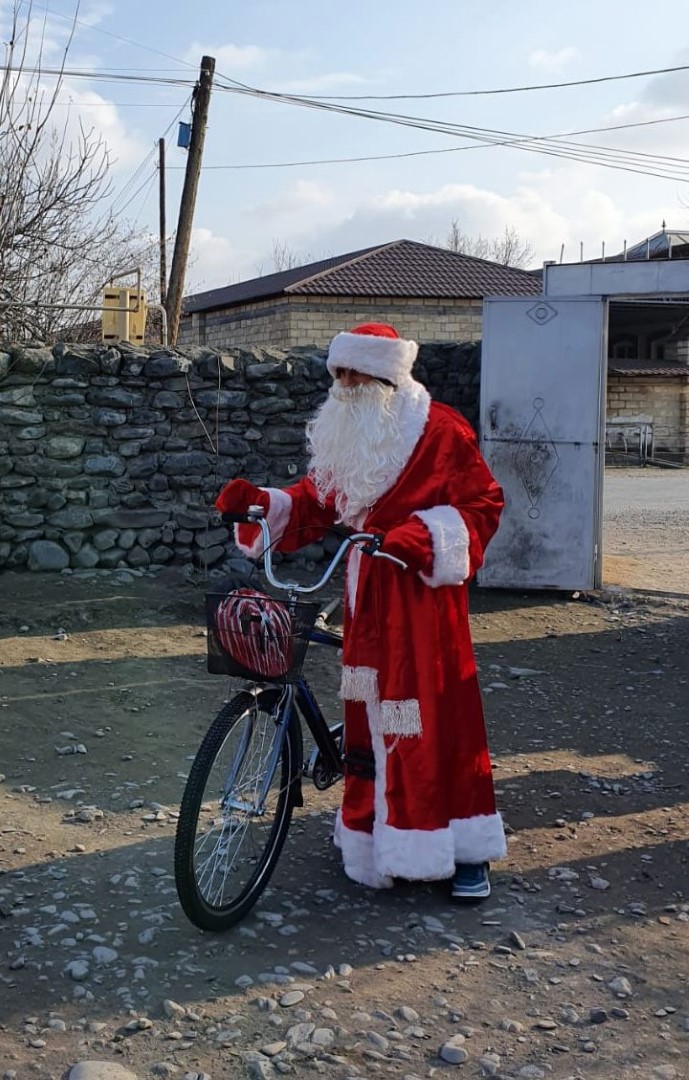 Balaca Damlanın velosiped istəyi yerinə yetirildi - FOTOLAR