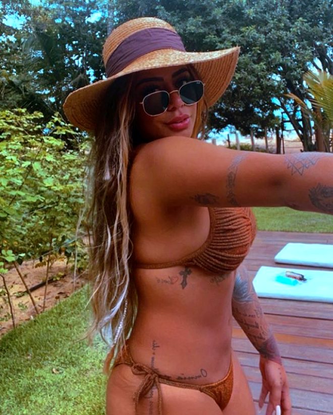 Neymarın bacısı "Instagram"ı "partaldır" - FOTOLAR