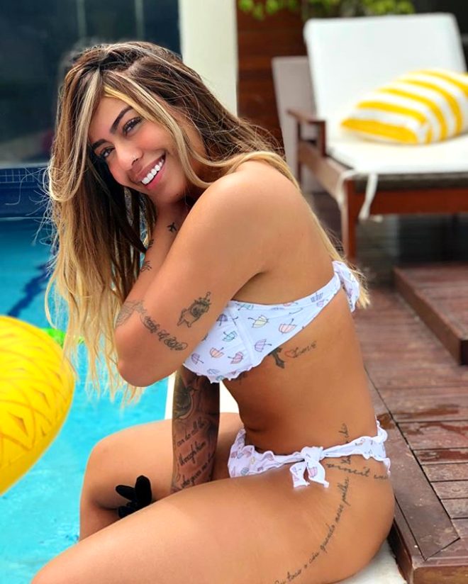 Neymarın bacısı "Instagram"ı "partaldır" - FOTOLAR