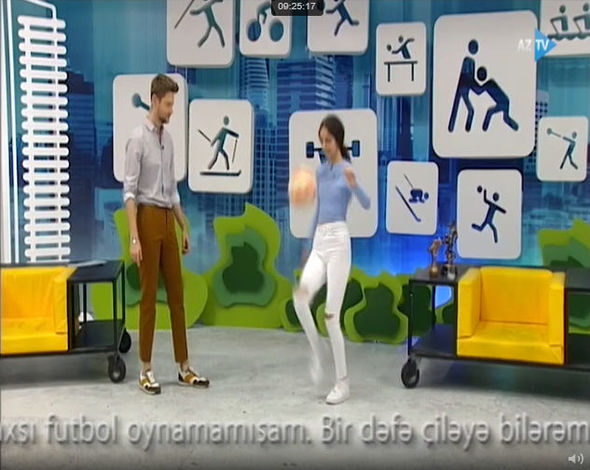 Nigar Camalın qızı AzTV-də futbol oynadı - FOTO/VİDEO