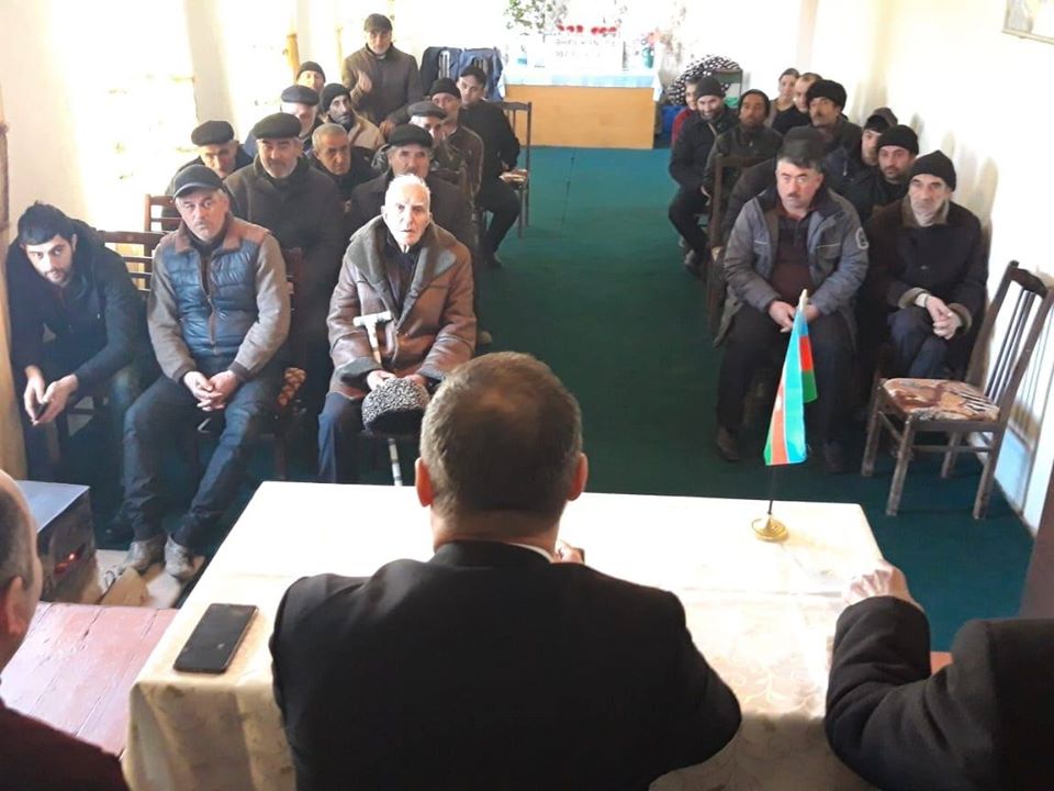 Tanınmış jurnalist İlkin Xəlilov seçicilərlə görüşlərə start verdi - FOTOLAR