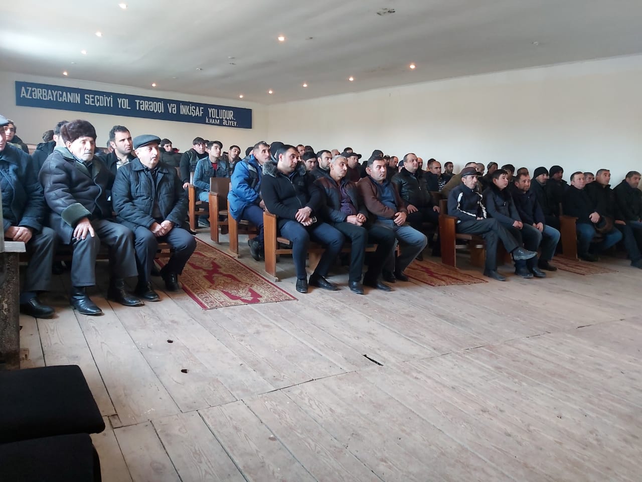 Tanınmış jurnalist İlkin Xəlilov seçicilərlə növbəti görüşü keçirdi - FOTOLAR
