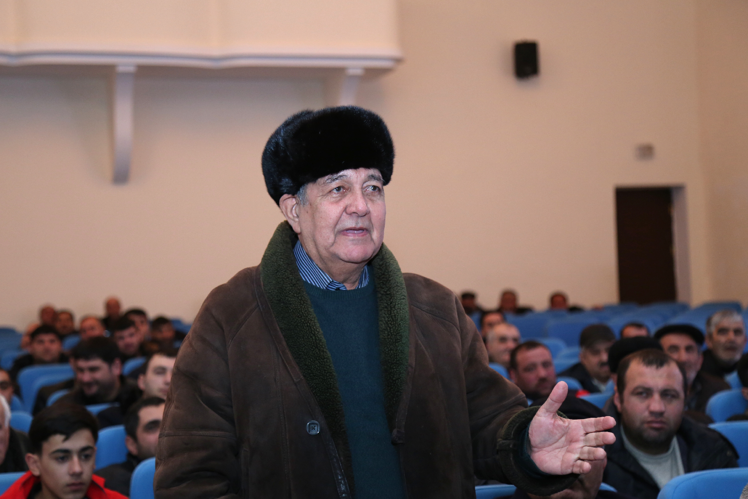 "Bəlkə də 2500 il əvvəlki Şabran indikindən daha abad idi" - İlkin Xəlilovun seçicilərlə Şabran görüşü