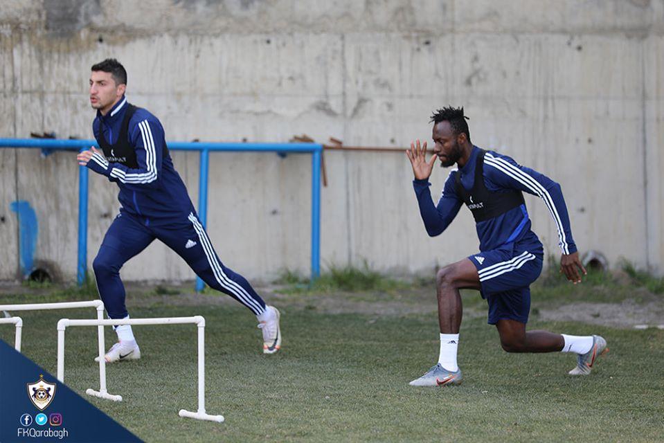"Qarabağ" "Neftçi" üçün başladı - FOTOLAR