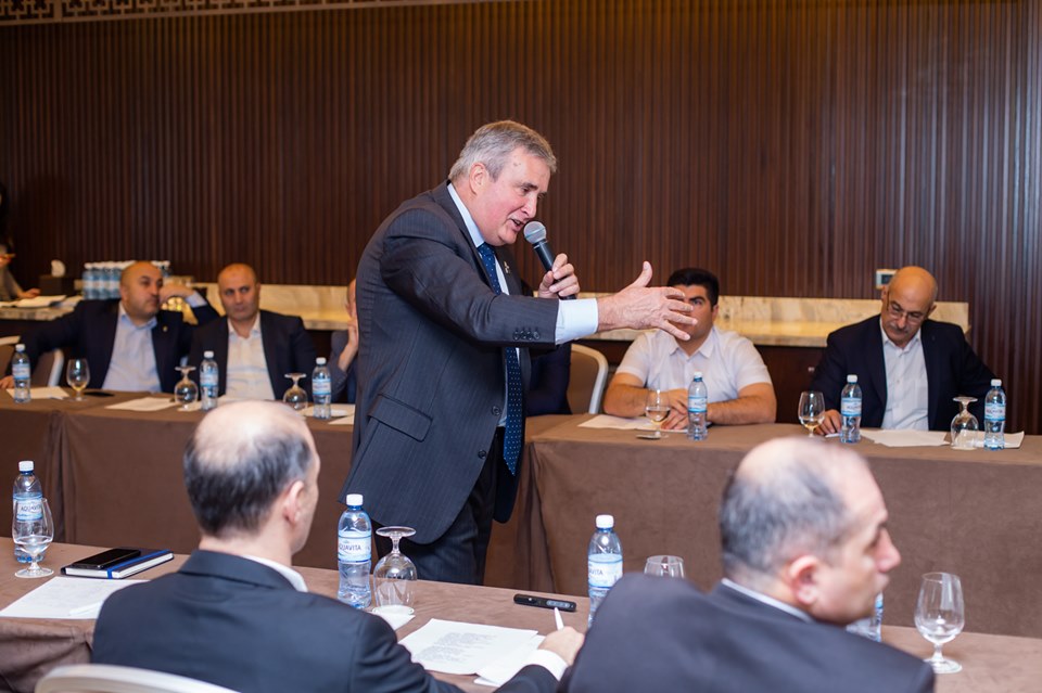 Azərbaycan Peşəkar Boks Federasiyası ölkədə ilk dəfə WBC ilə təlimlər təşkil edib - FOTO/VİDEO