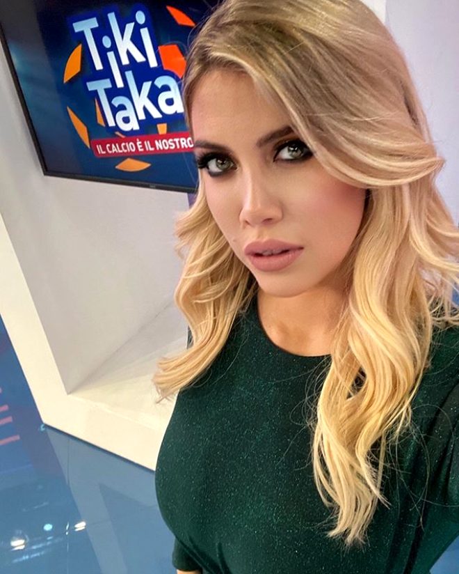 Bacısı "Survivor"a qatılır - FOTOLAR