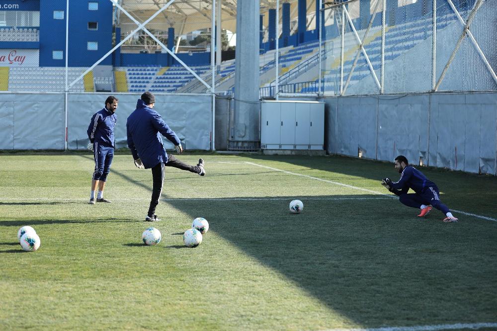 "Qarabağ" "Sumqayıt" üçün başladı - FOTOLAR