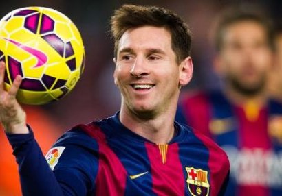 "Ömrüm ötən günlərimi düşünəcək qədər uzun deyil" - Lionel Messi