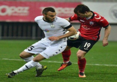 "Neftçi" müdafiəçisini "Səbail"ə buraxmır- SƏBƏB
