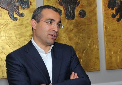 Nazir Premyer Liqaya çıxarmaq istədiyi klubuna sponsor tapdı
