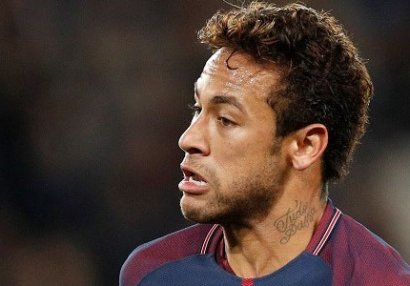 Neymar özündən çıxdı: \