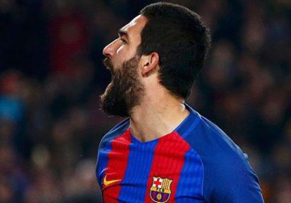 Arda Turan Türkiyədə görün hansı kluba keçir