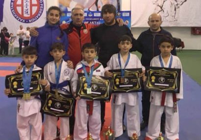 8 yaşlı azərbaycanlı 2 qızıl medal qazandı