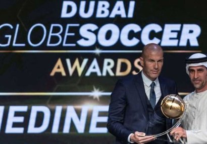 Ronaldo, Zidan və \