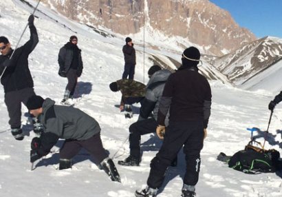 İtkin düşən alpinistlərin axtarışı bayram günləri də aparılacaq