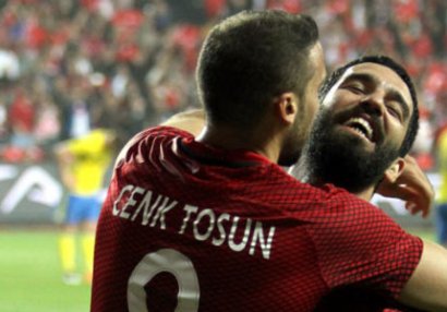 Premyer Liqa klubundan Arda Turan bombası