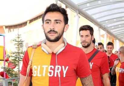 “Neftçi” “Qalatasaray”ın oyunçusunu transfer etmək istəyir