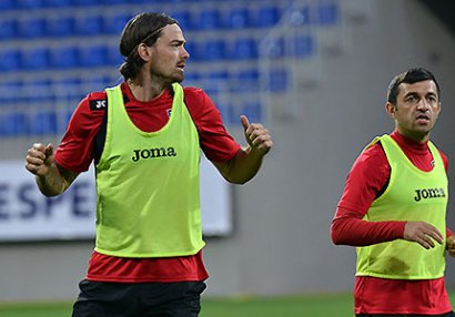 “Qəbələ” futbolçusunu Hollandiya klubuna satdı
