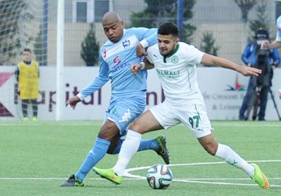 Kəpəz daha birini rənglərinə bağladı