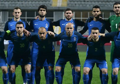 Millimiz FIFA reytinqində gerilədi