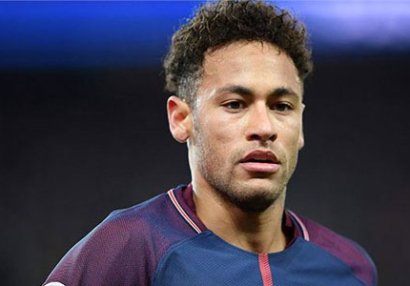 FIFA-dan Neymar və \