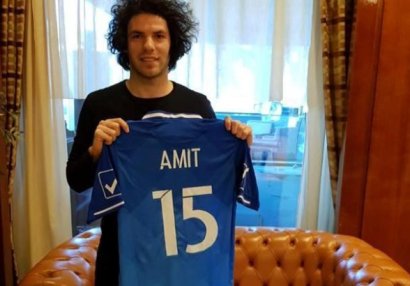 Azərbaycanlı futbolçu oynadı, liderliyə yüksəldi