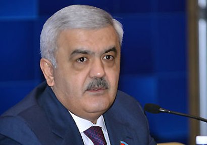 Rövnəq Abdullayev: \