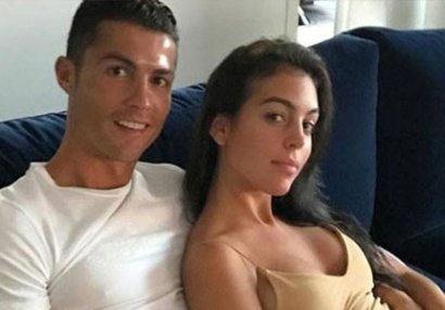 Ronaldonun sevgilisinin bu fotoları 500 min 